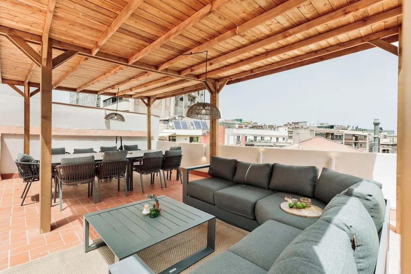 Cliento - 2 Bedrooms And Terrace In Ciutat Vella Barcelona