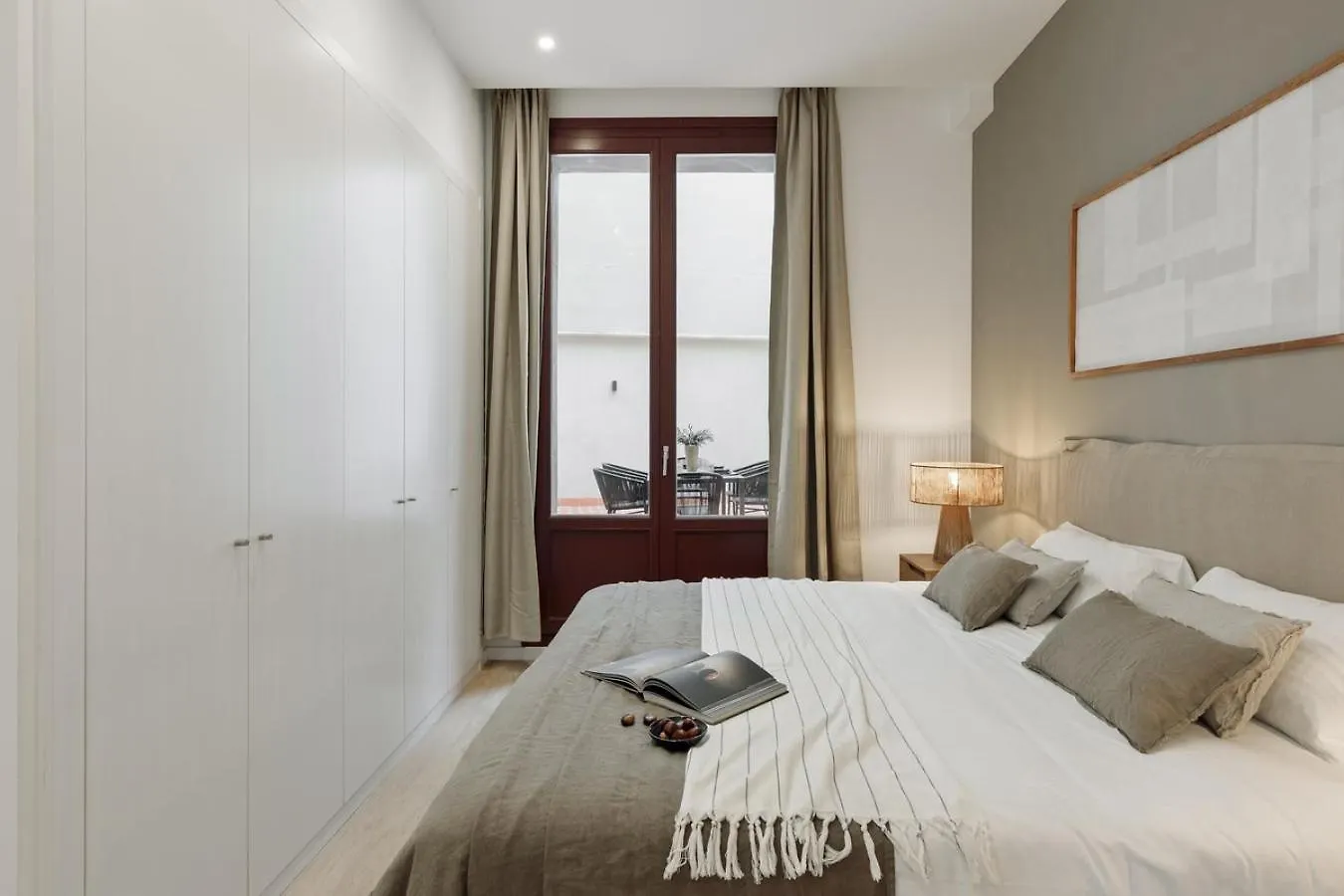 Cliento - 2 Bedrooms And Terrace In Ciutat Vella Βαρκελώνη 0*,  Ισπανία